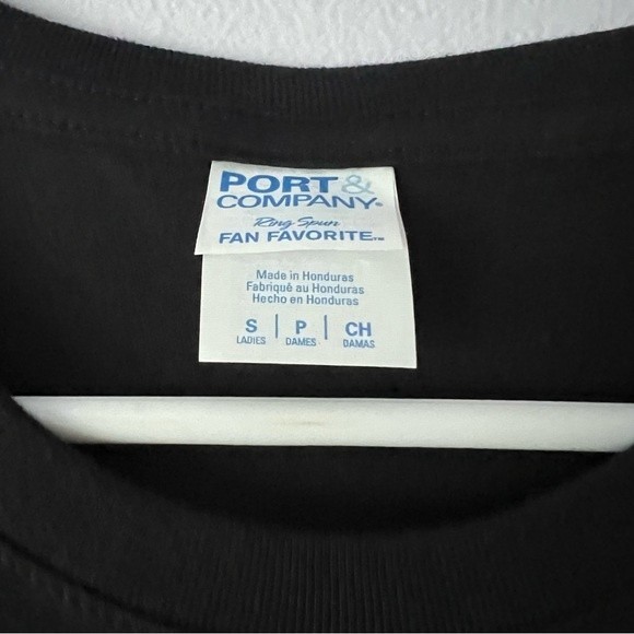 🪴 “Mind Your Own Uterus" Black Tee Women's Small - Picture 6 of 6